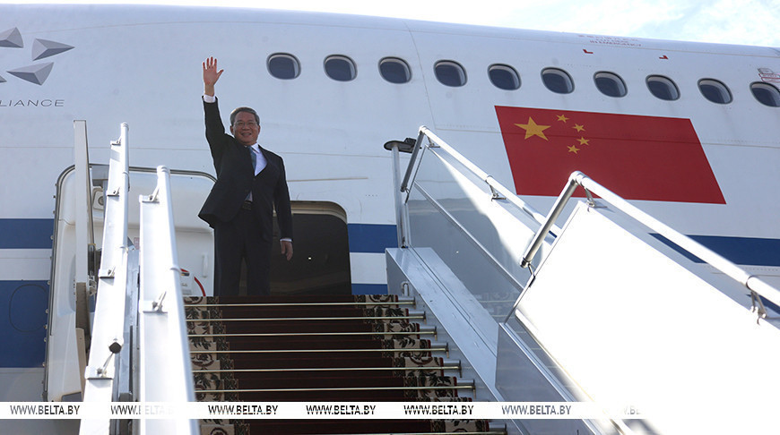 Photo of China’s premier completes official visit to Belarus