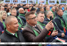 Photo of Lukashenko explains whose example Belarusian farmers should follow